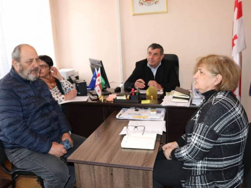 ცაგერის მუნიციპალიტეტის მერიაში,  მუნიციპალიტეტში მცხოვრები ,,შეზღუდული შესაძლებლობის...